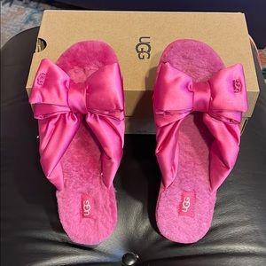 UGG Women Slippers